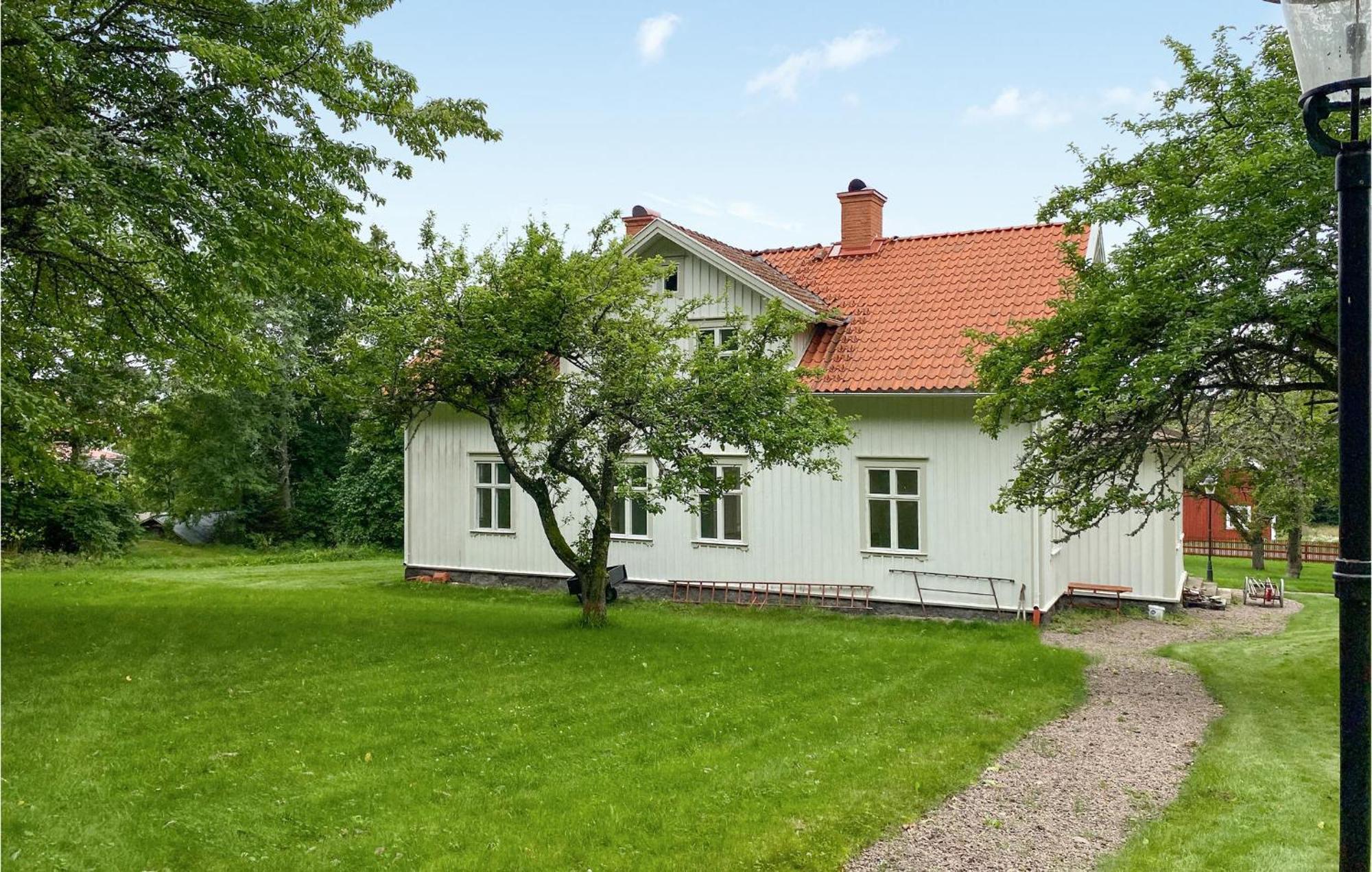 Awesome Home In Oedeshoeg With Wifi Exterior photo